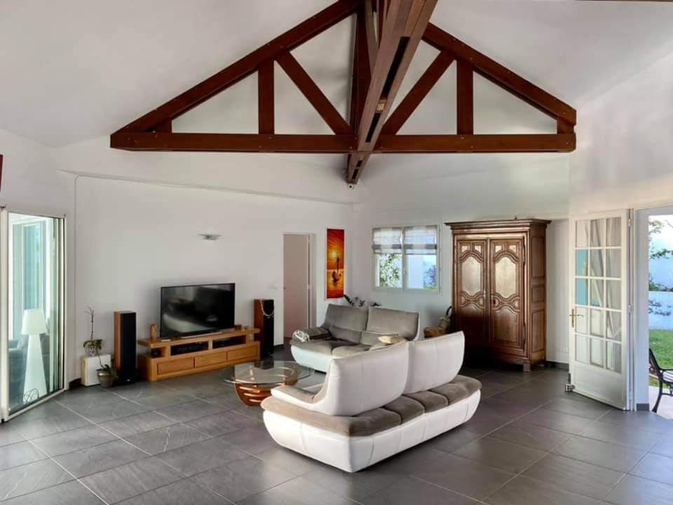 Villa Belle Vue, Chambre Bambous 생피에르 외부 사진